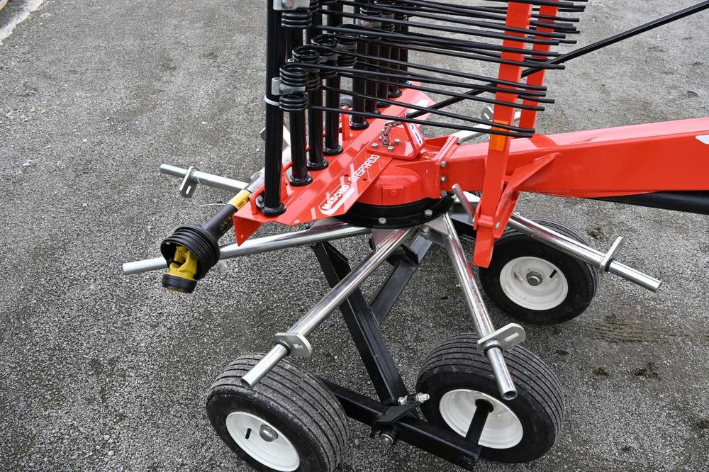 Grebla de adunat PONENTE 320 - Maschio Gaspardo