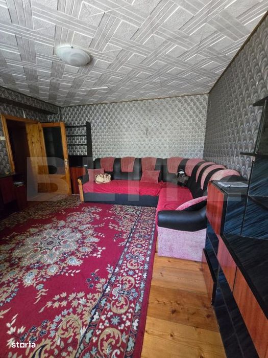 Apartament 2 camere, 56 mp, cu garaj, zona Centrala - Campia Turzii