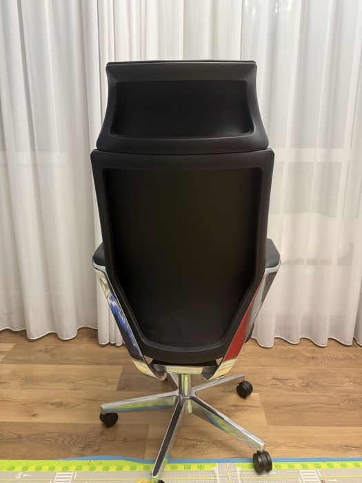 Кресло руководителя модерн , элегантная