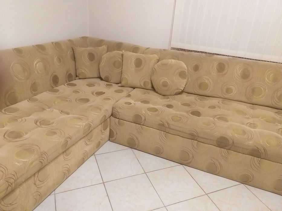 Диван втора употреба.