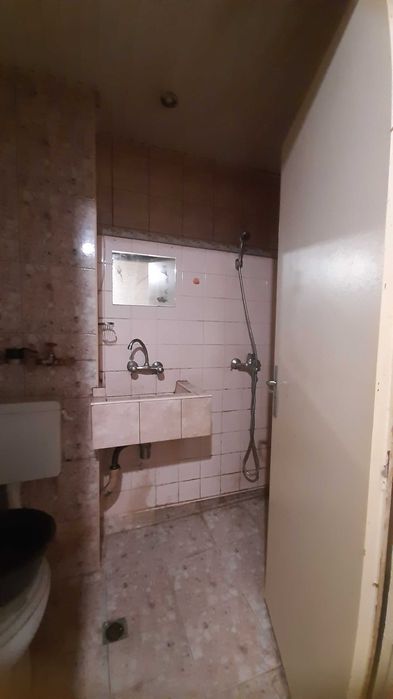 Дава се под наем Двустаен апартамент в Търговище, Център - 50 кв.м за 45390 € - Снимка #6