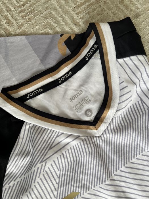 Форма Валейбол,Футбол