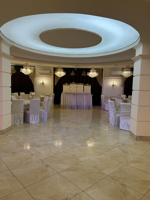 Свадебные стулья призидиум