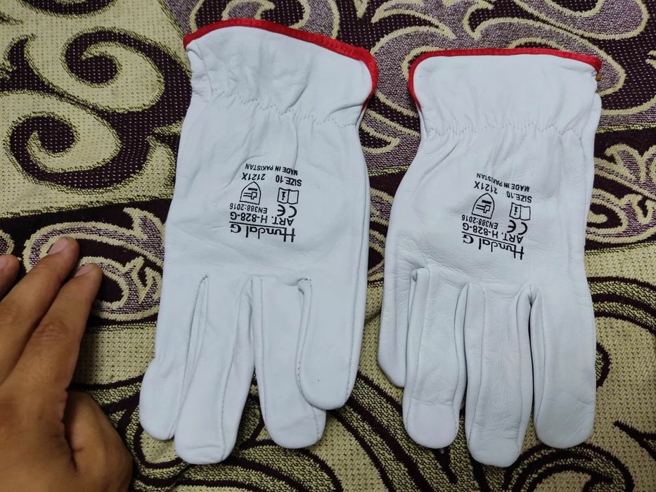 Продам Новые Кожаные Перчатки!!!