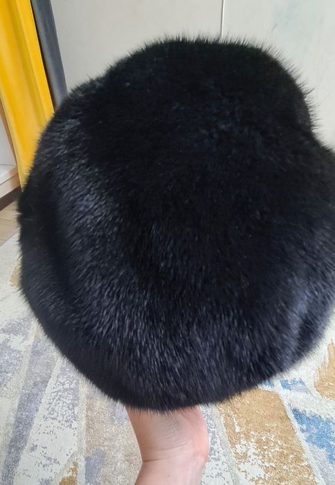 Продам норковый берет