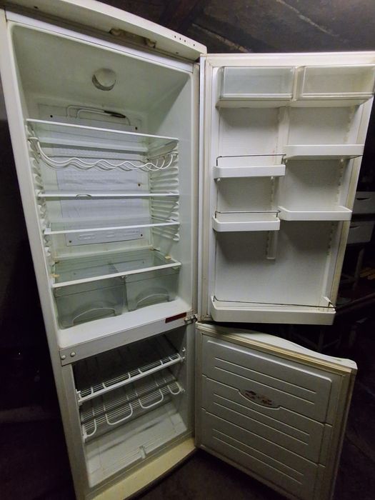 Холодильник "Атлант"