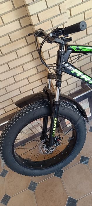 ARIVO 700 velo sotiladi