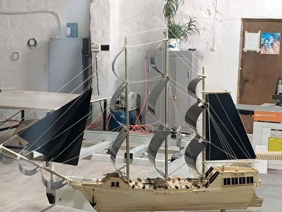 Корабль ручной работы