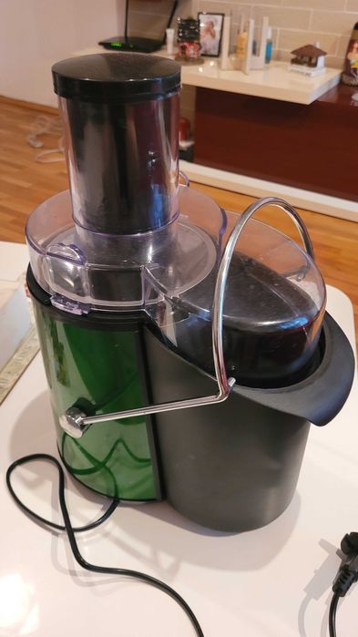 Storcator de fructe / legume Heinner XF-1000SS, 1000 W, 1 L