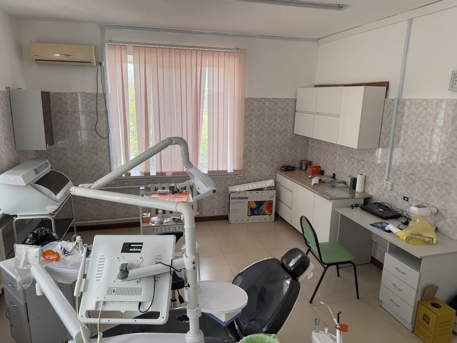 Стоматологическое кресло