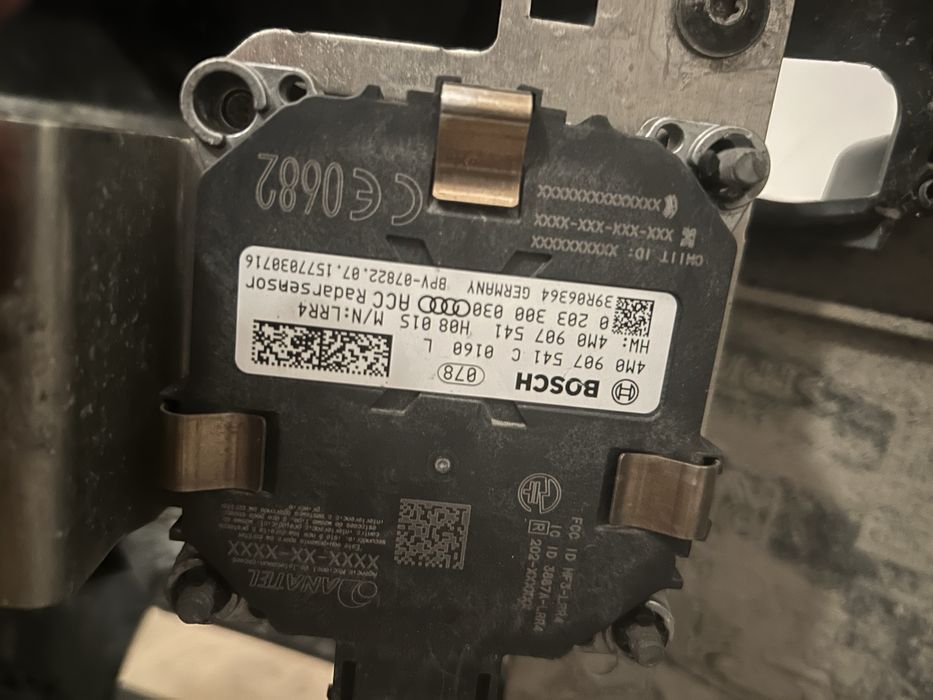 Предна Броня с дистроник SLine за Audi Q7 2018 4M