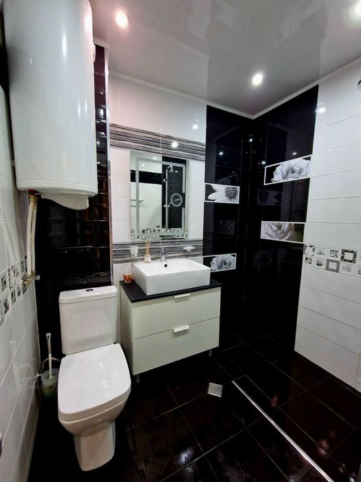 Продава се Двустаен апартамент в Шумен, Пазара - 65 кв.м за 1883 €/кв.м - Снимка #17