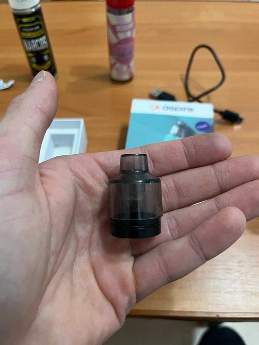 Vând Aspire BP Stik + lichide