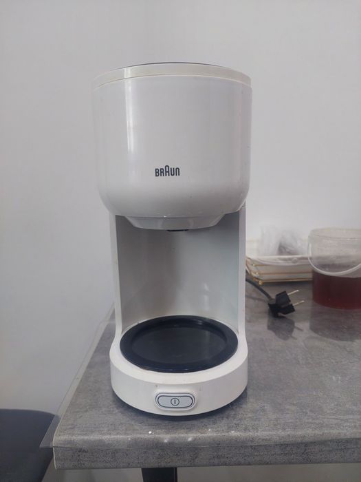 Кофеварка Braun без колбы