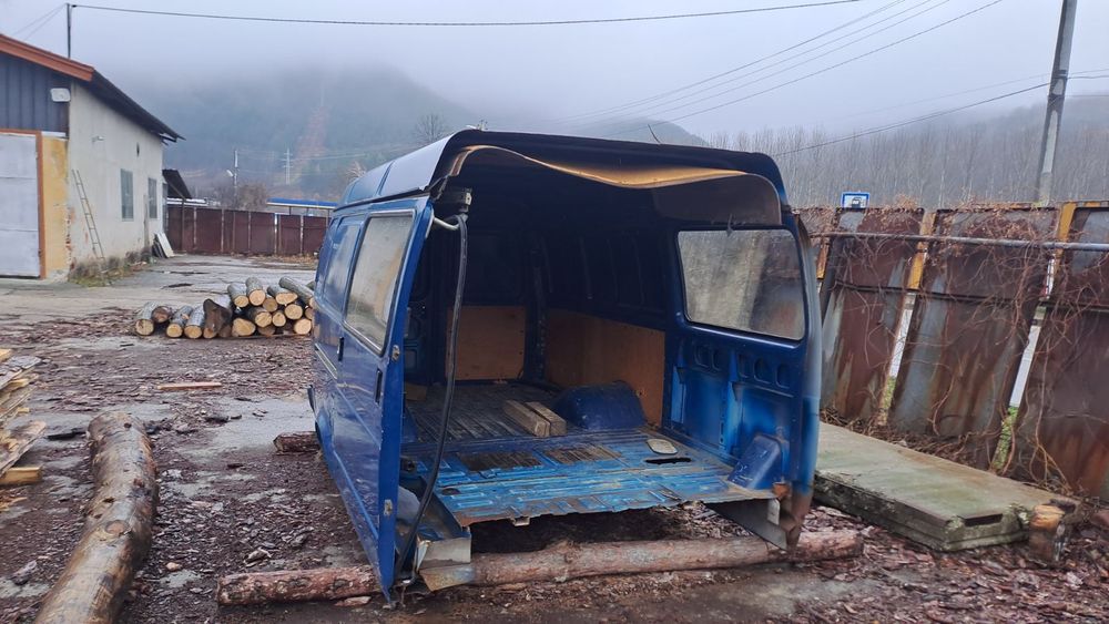 Продавам фургон от микробус Gaz GAZelle