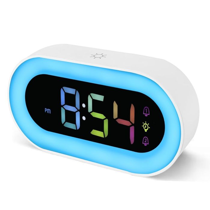 Ceas deșteptător digital pentru copii cu lumină de noapte Alarmă dublă 18 tonuri – Multicolor