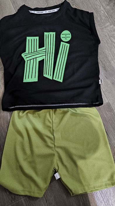 Новый костюм. На возраст 4-5-6 лет