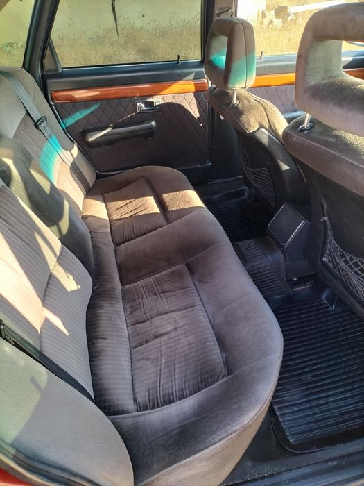 Продам Ауди 100 об 2.3