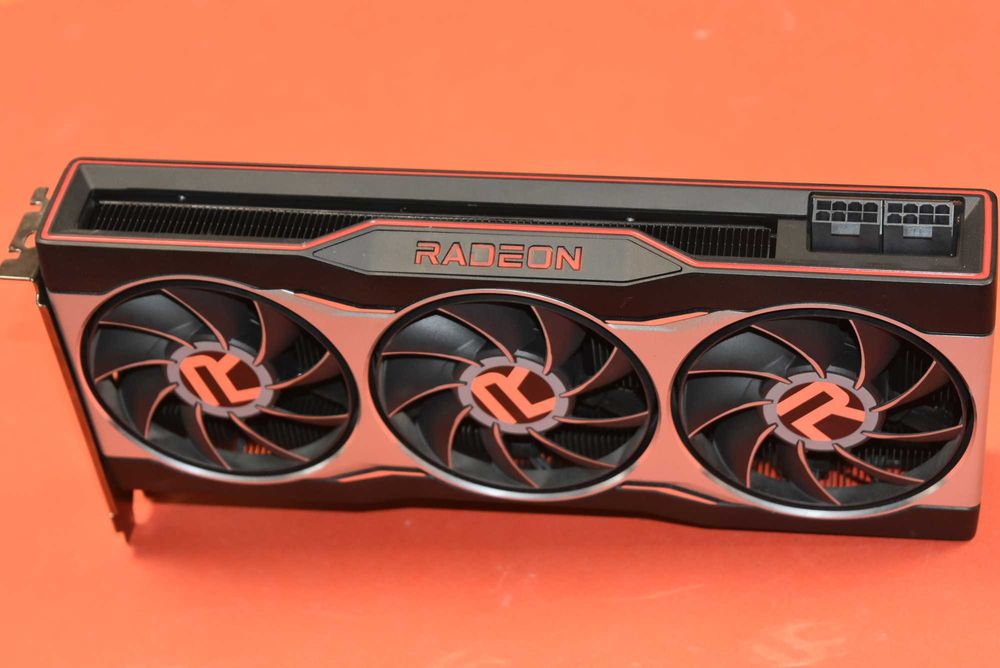 Видео карта AMD Radeon RX 6800 16GB Midnight Black Founder’s Edition