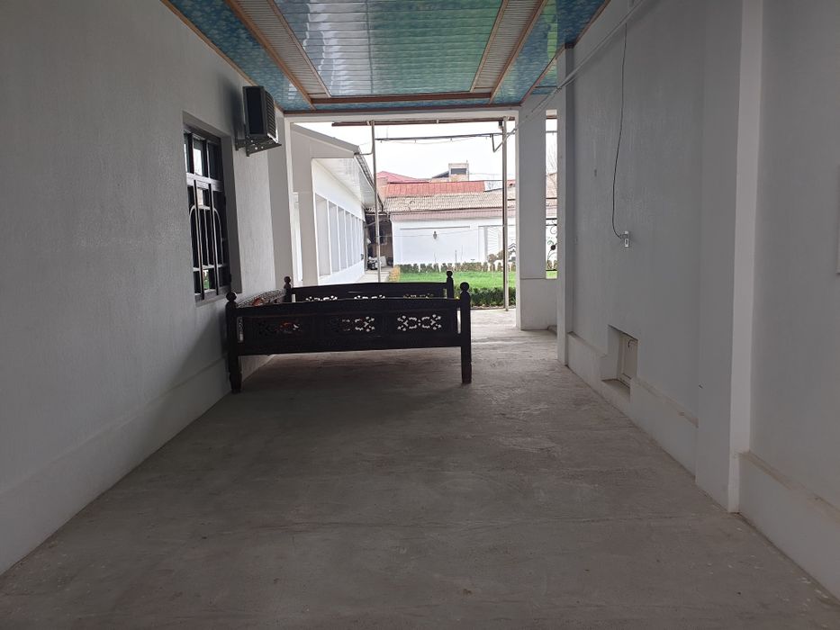 Nazarbe xarakatda yoli yuzida uy sotiladi 8 sotu