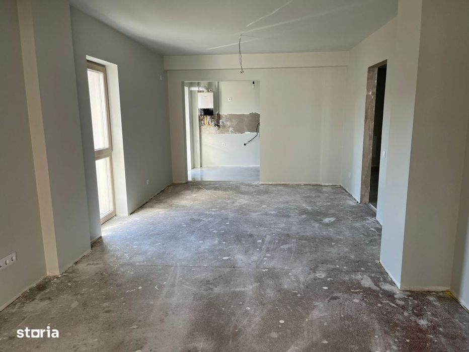 Apartament cu 2 camere, zona Piata Mare, decomandat, etaj 1