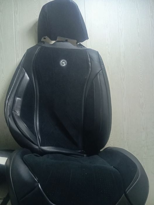 Авточехол почти новый