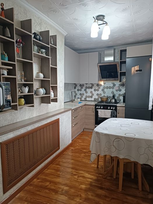 Кухонный гарнитур мебель