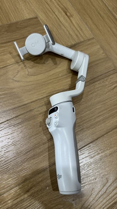 Стабилизатор DJI osmo mobile 7