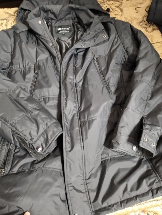 Продам мужскую куртку