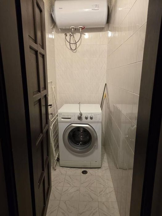 Дава се под наем Тристаен апартамент в София, Младост 1 - 117 кв.м за 749 € - Снимка #10