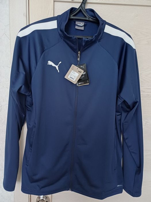 Продам новую олимпийку Puma, XL