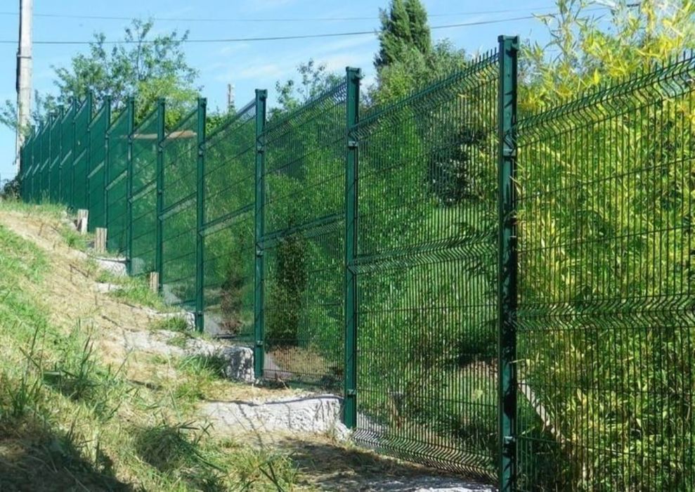 Vând garduri si porți din plasa burdurata