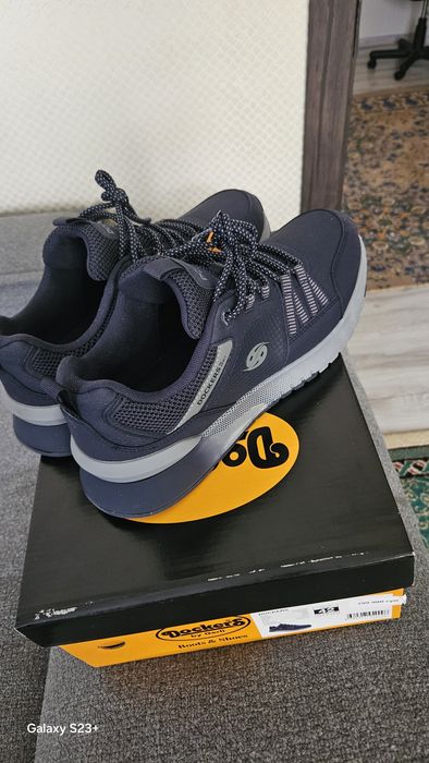 Кроссовки Dockers 42разм Турция.