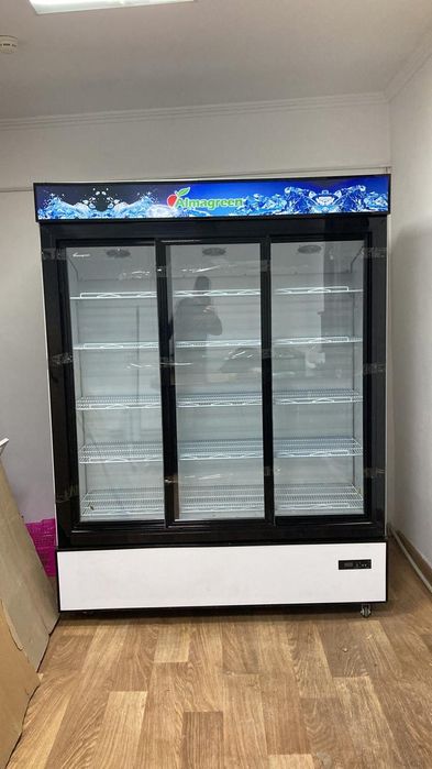 Холодильник витрина