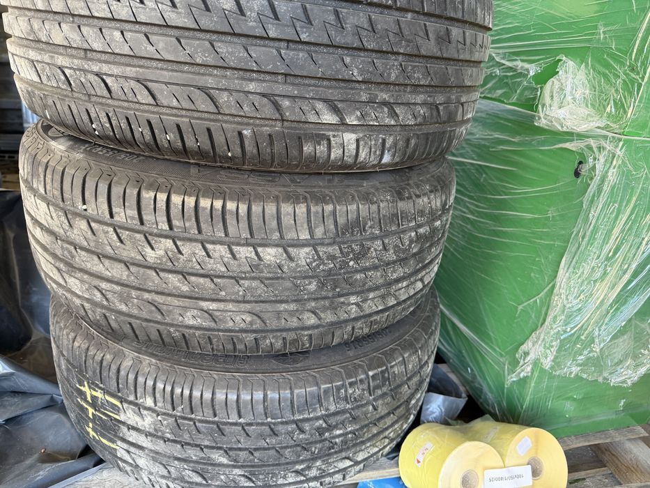 Летни гуми с джанти 205/55/r16 Mercedes