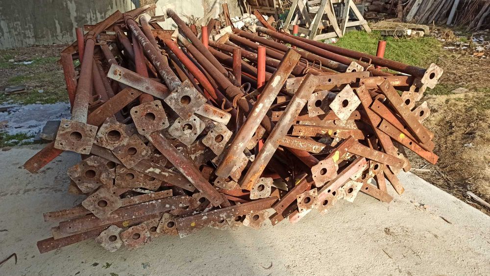 Хюнебеци Телескопична подпора Под Наем