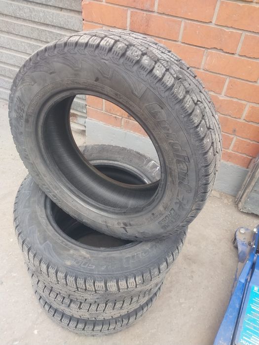 Продам зимнюю резину