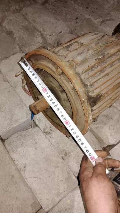 Продам электродвигатель