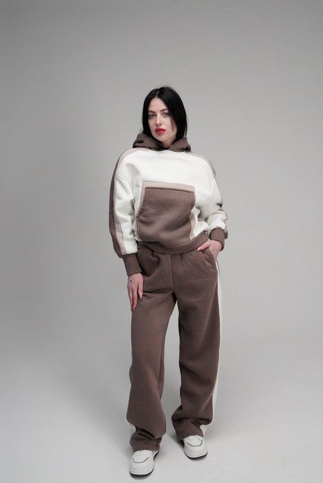 топъл спортен анцуг