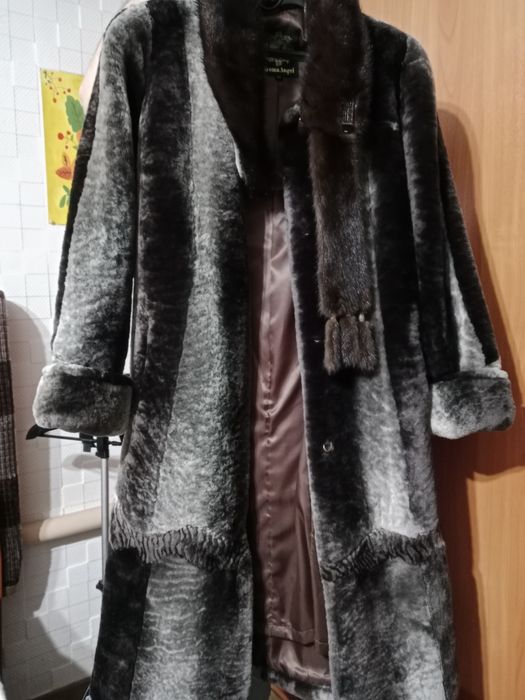 Продам шубу мутон