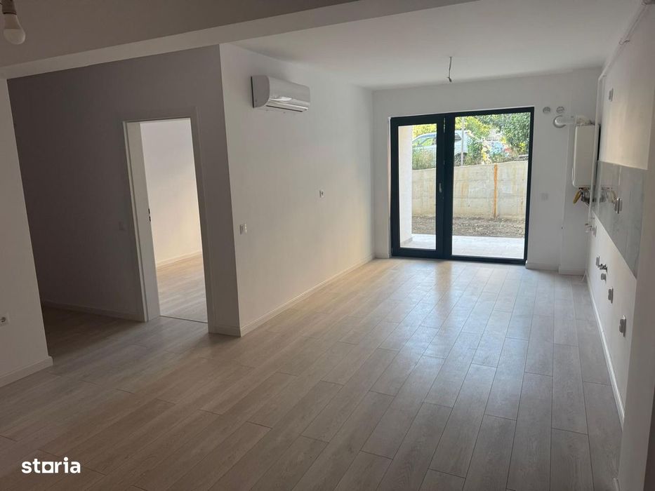 Valea Lupului apartament doua camere plus terasa 44 mp — fotografia 1