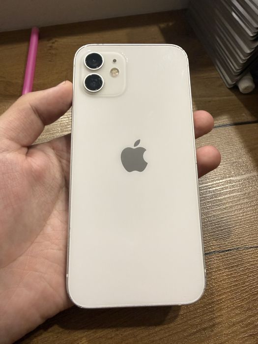 Iphone 12 продам