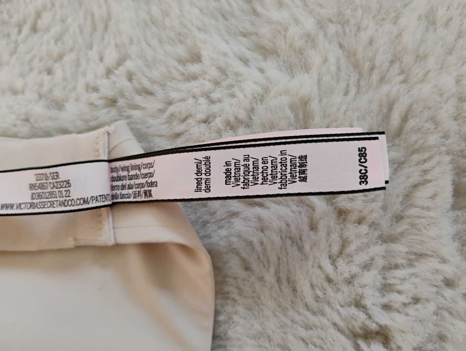 Сутиен Виктория Сикрет 38С