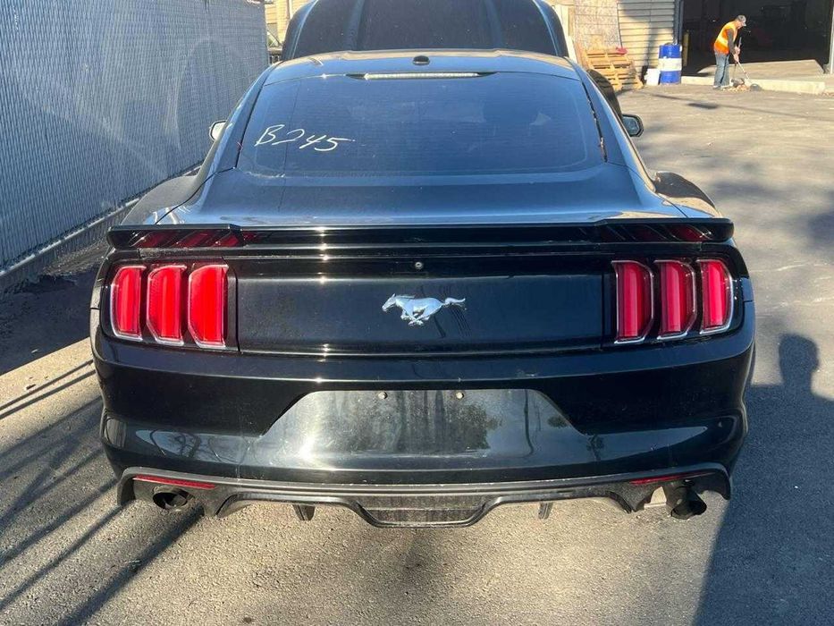 Ford Mustang EcoBoost