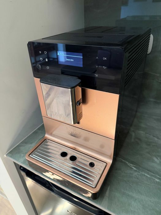 Кафеавтомат Miele CM 5510