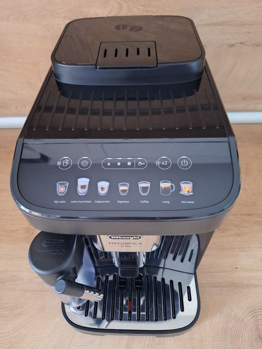 Кафеавтомат DeLonghi Magnifica Evo ECAM 292.81.B