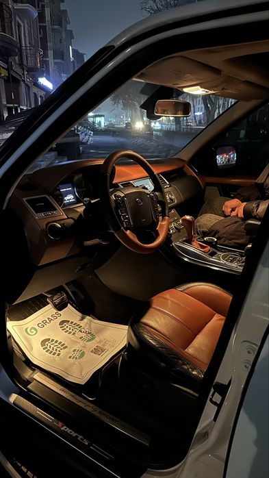 Range Rover Autobiography sport