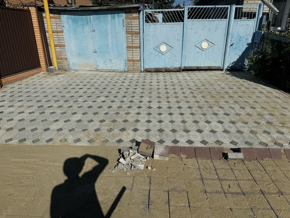 Асфальтирование дворов и дорог