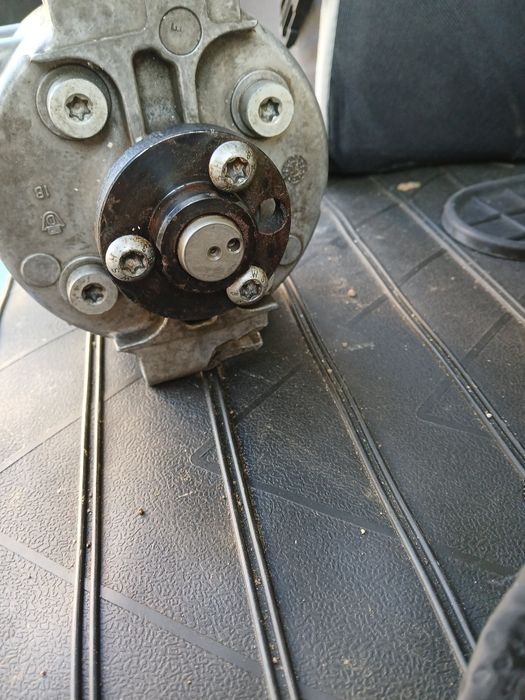 Рул Помпа за Ренч ровър спорт 2009