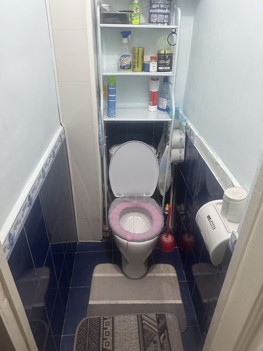 Продается  3 комнатная  квартира 2 этаж